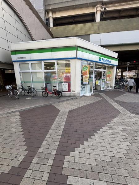 東大阪市高井田元町１丁目の中古一戸建て(ファミリーマート近鉄布施駅前店)