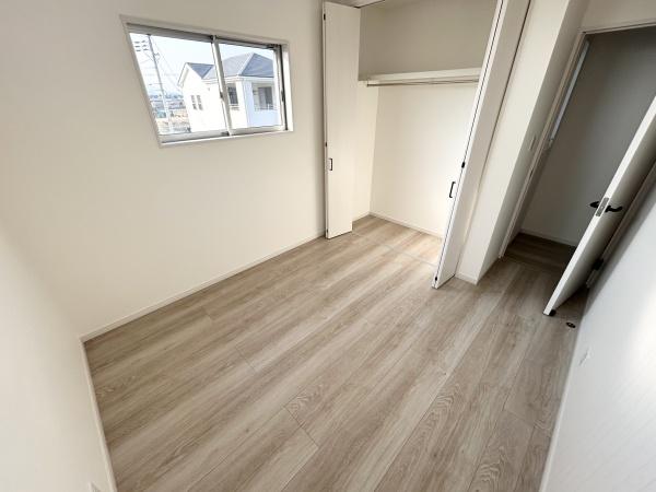 橿原市曲川町3丁目全5区画1号地