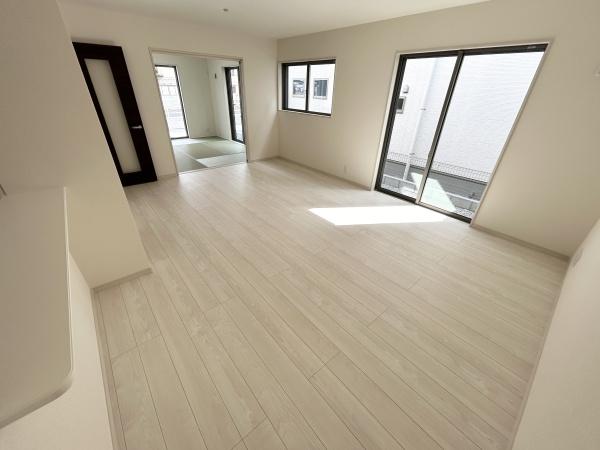 橿原市新口町第7　全5区画1号棟