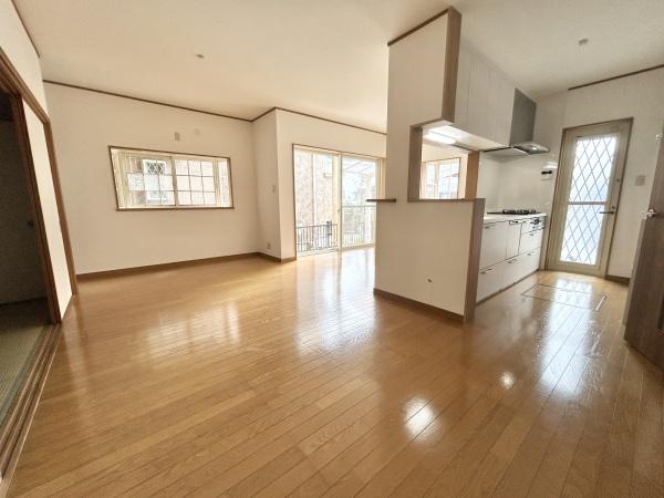 橿原市石原田町の中古一戸建て