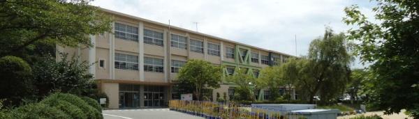 桜井市安倍木材団地1丁目全3区画1号地(桜井市立安倍小学校)