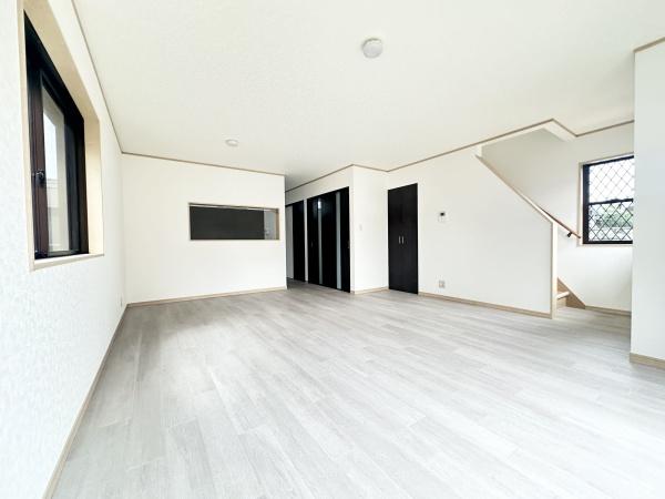 磯城郡三宅町大字屏風の中古一戸建て
