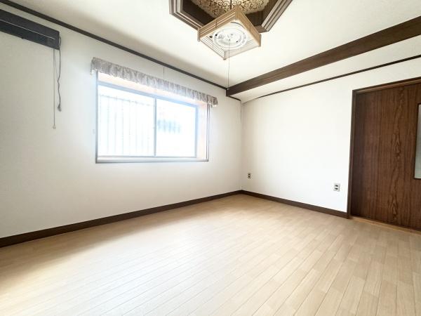 橿原市観音寺町の中古一戸建て