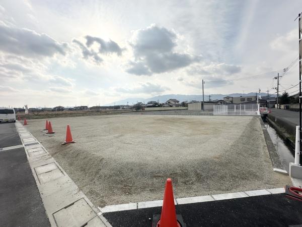 大和高田市西坊城全3区画1号地