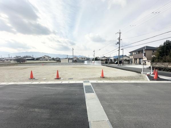 大和高田市大字西坊城の土地