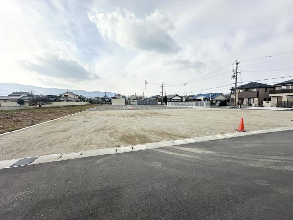 大和高田市西坊城全3区画3号地