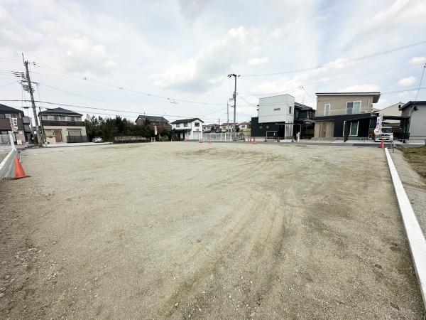 大和高田市西坊城全3区画3号地