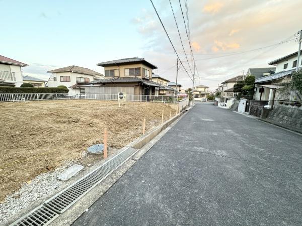 香芝市白鳳台２丁目の土地