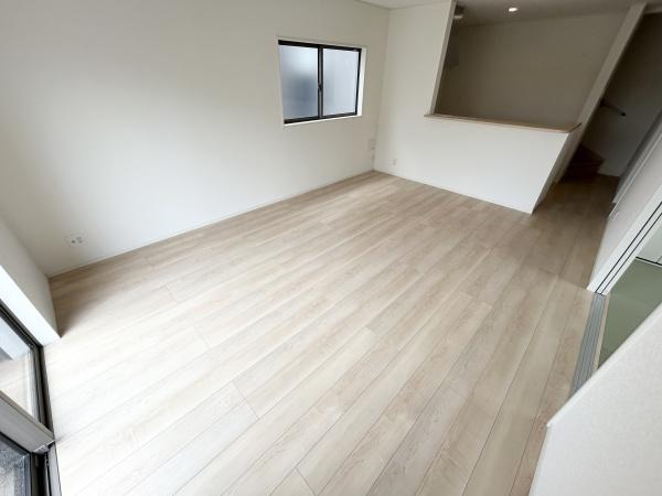橿原市新口町第2全4棟　2号棟