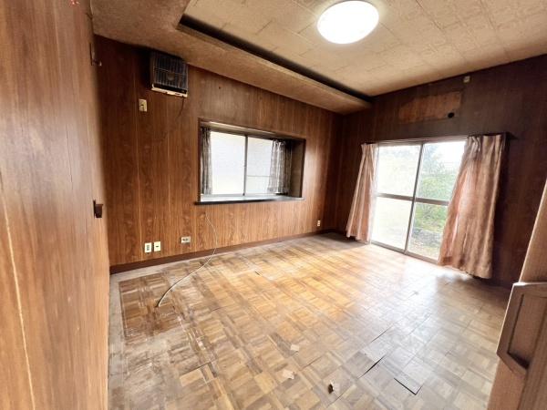 五條市岡町の中古一戸建て