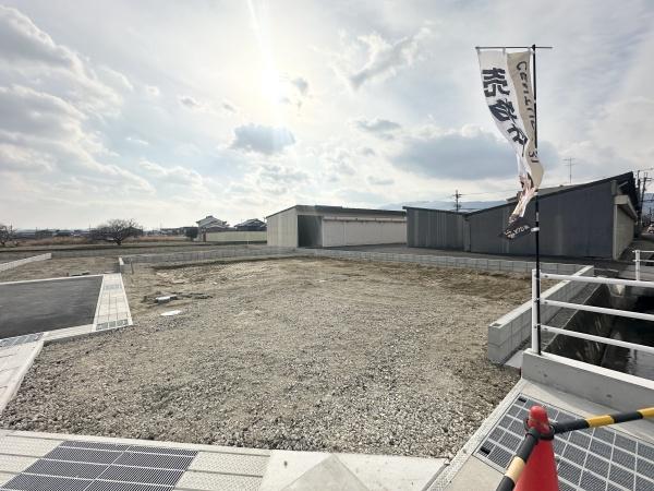 大和高田市西坊城8期全4区画1号棟