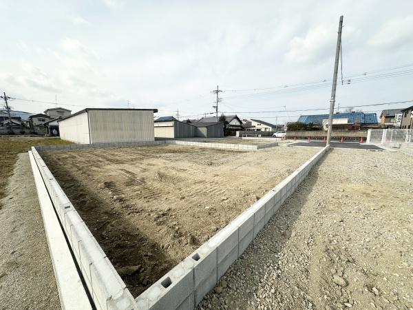 大和高田市西坊城8期全4区画2号棟