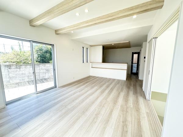 桜井市芝　全1区画1号棟