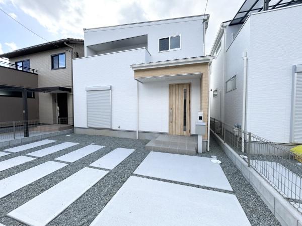 橿原市新口町全3区画2号地