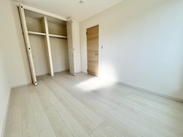橿原市山本町の新築一戸建