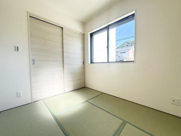 橿原市山本町の新築一戸建
