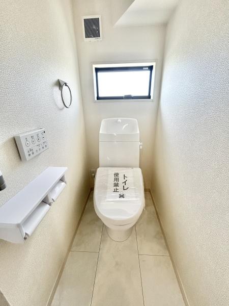 橿原市山本町の新築一戸建