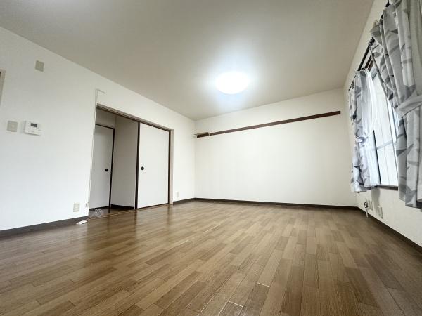 関屋あしびハイツ３号棟