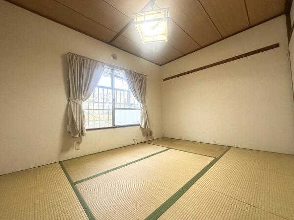 関屋あしびハイツ３号棟