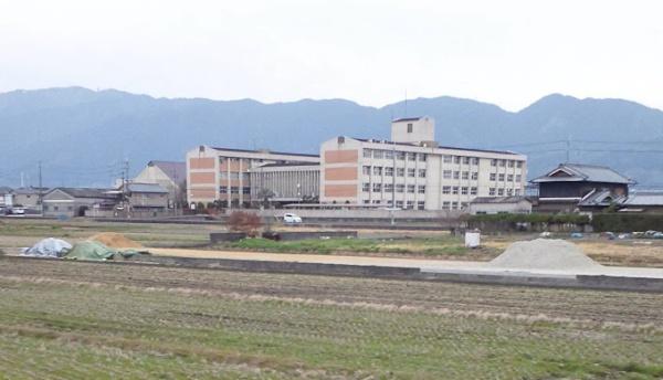 大和高田市大字市場の中古一戸建て(大和高田市立高田西中学校)