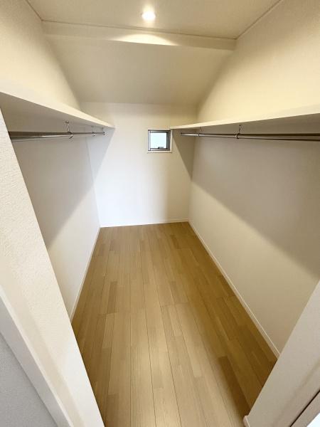 大和高田市大字出の中古一戸建て