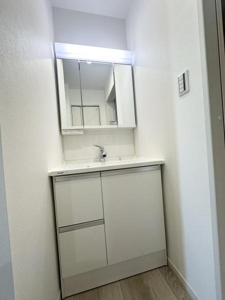 橿原市菖蒲町１丁目の新築一戸建