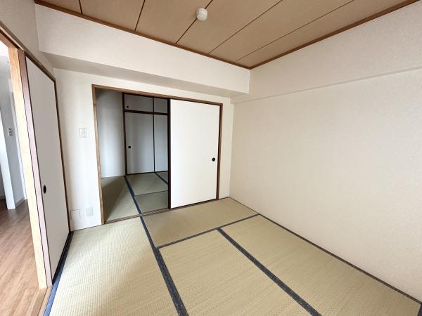 朝日プラザシティ南大和イーストウイングA棟
