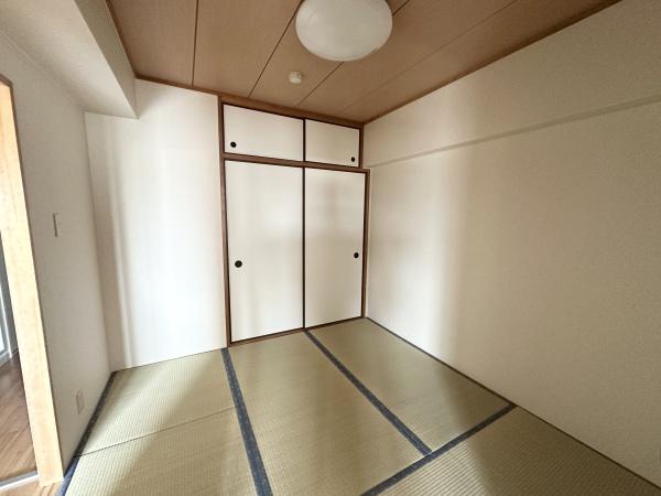 朝日プラザシティ南大和イーストウイングA棟