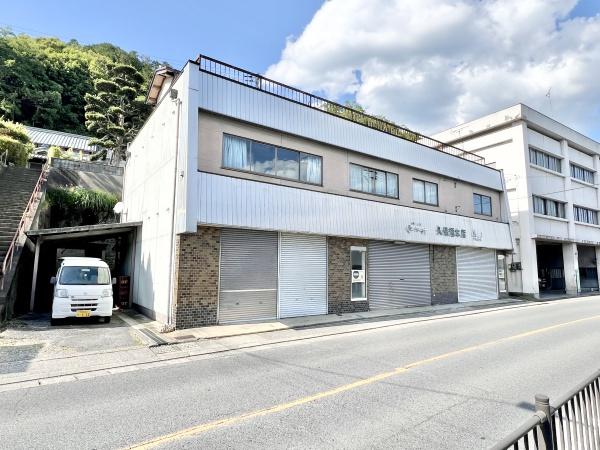 大淀町北六田　店舗付き住宅