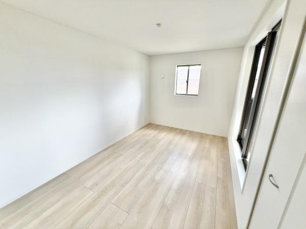橿原市曽我町第　2全4区画2号棟
