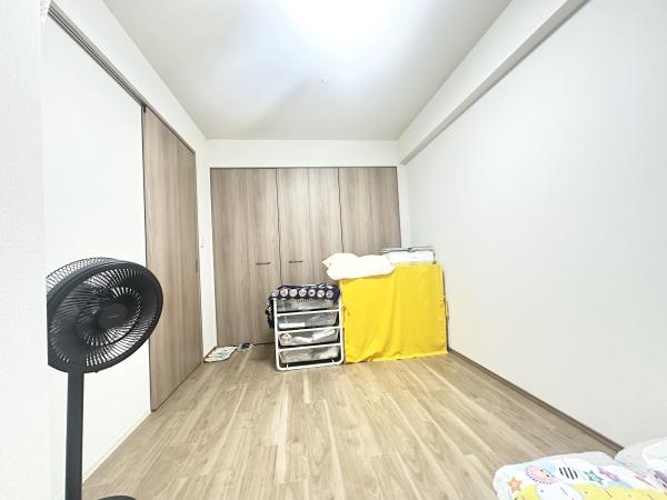 プレサンスロジェ橿原神宮前
