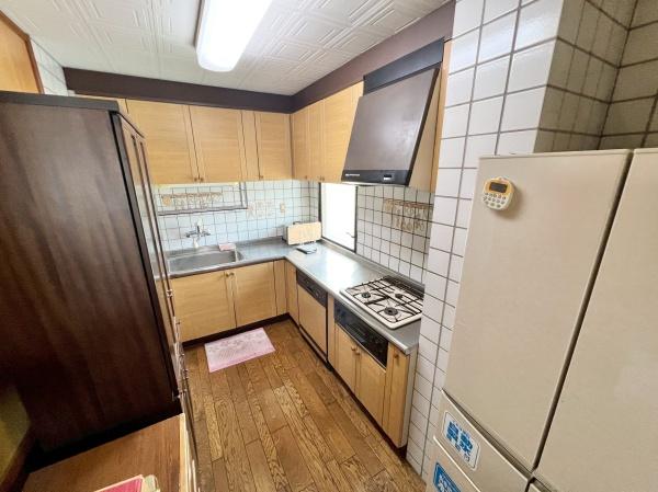 桜井市大福　店舗付き住宅