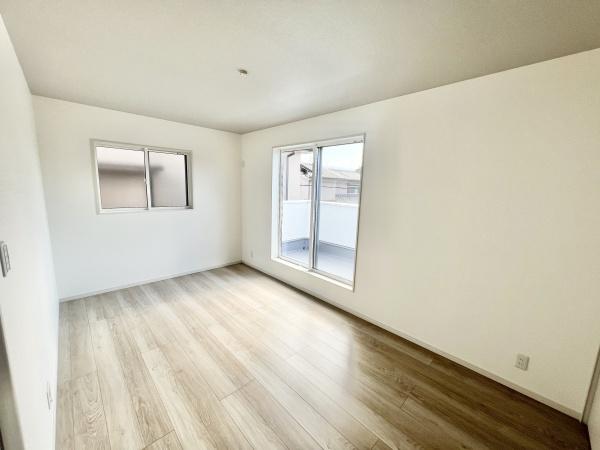 橿原市中曽司町　新築戸建