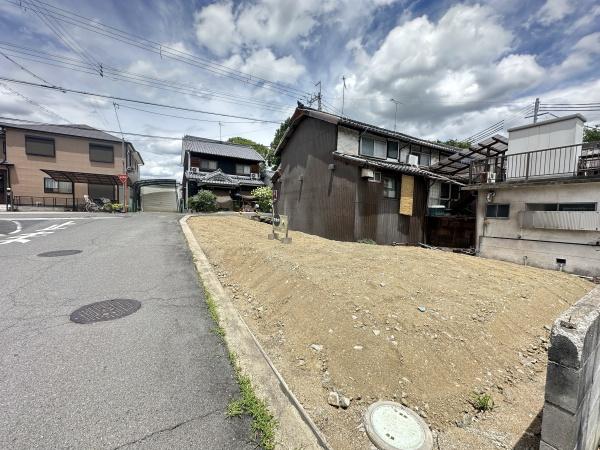 橿原市小房町の土地