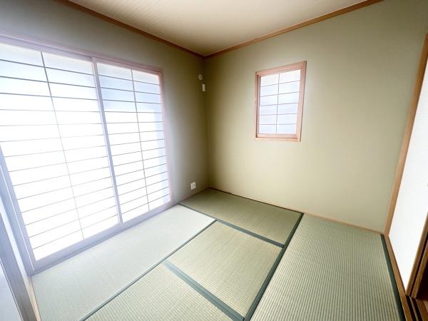 橿原市小槻町の中古一戸建て