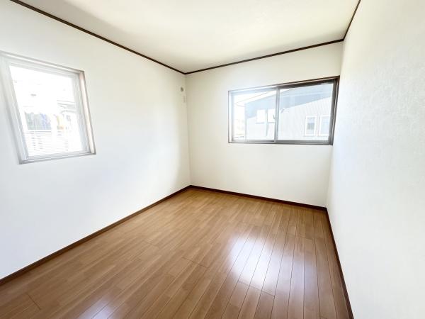 橿原市小槻町の中古一戸建て
