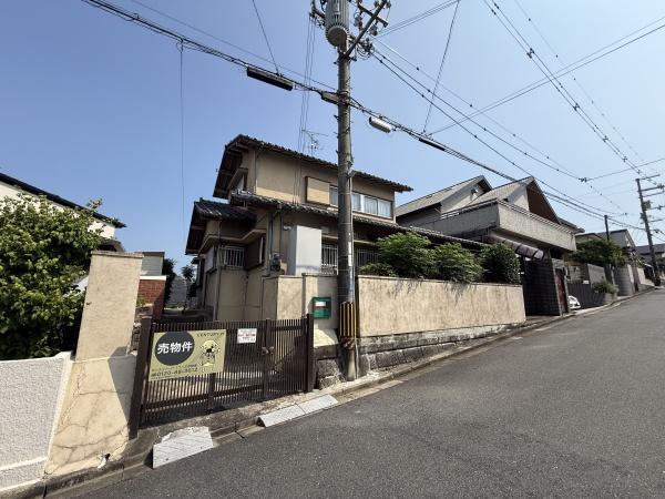 奈良市西登美ヶ丘6丁目　売土地