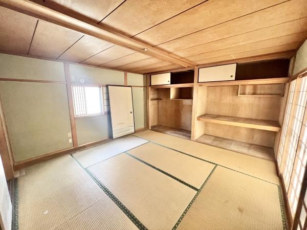 橿原市中曽司町の中古一戸建て(和室)