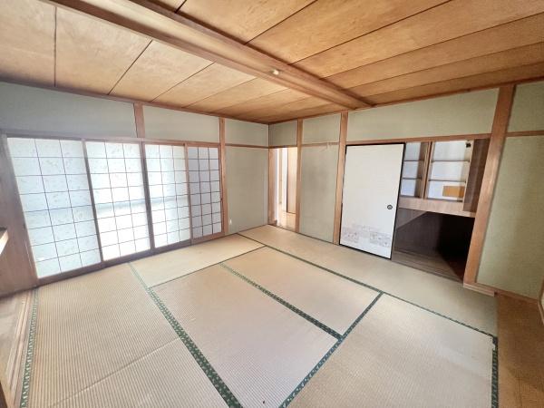 橿原市中曽司町の中古一戸建て(和室)