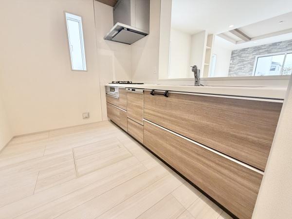 川西町結崎　全5棟3号棟