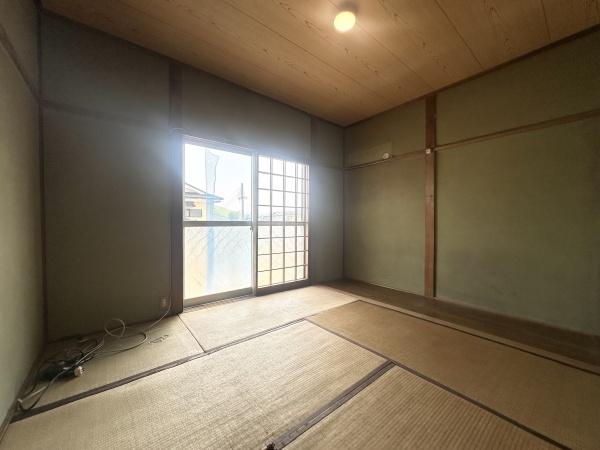 橿原市菖蒲町３丁目の中古一戸建て