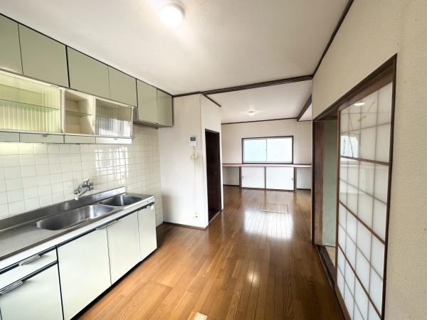 橿原市菖蒲町３丁目の中古一戸建て