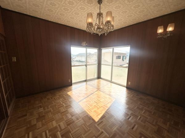 橿原市菖蒲町３丁目の中古一戸建て