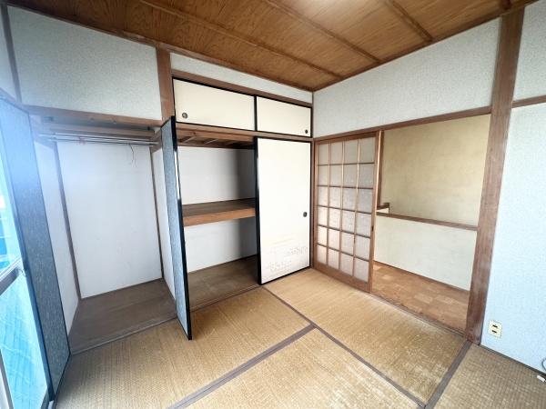 橿原市菖蒲町３丁目の中古一戸建て