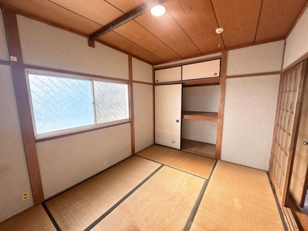橿原市菖蒲町３丁目の中古一戸建て