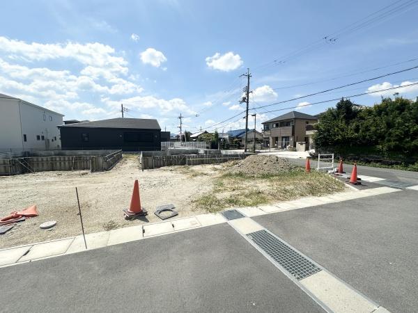 大和高田市西坊城全3区画1号地