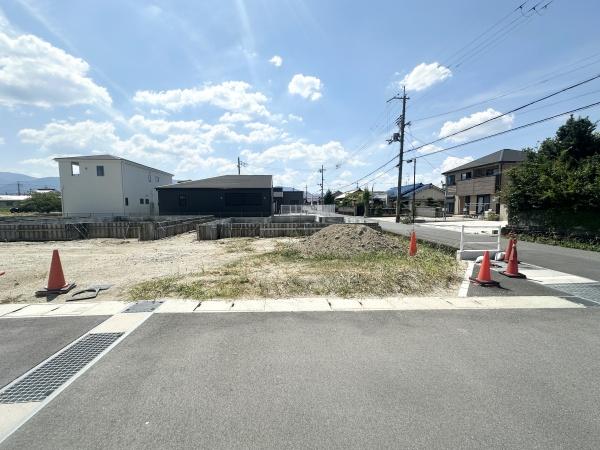 大和高田市西坊城全3区画1号地