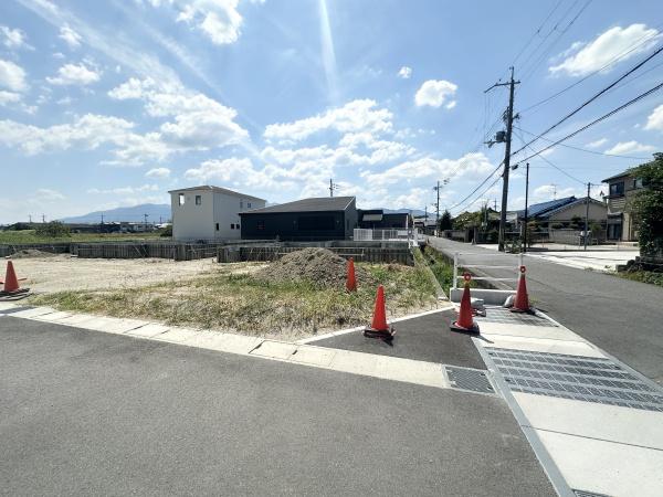 大和高田市西坊城全3区画1号地