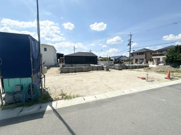 大和高田市西坊城全3区画2号地