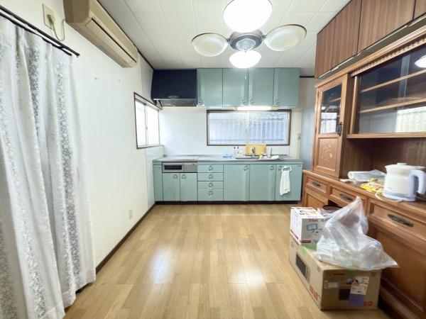 橿原市山之坊町　中古戸建